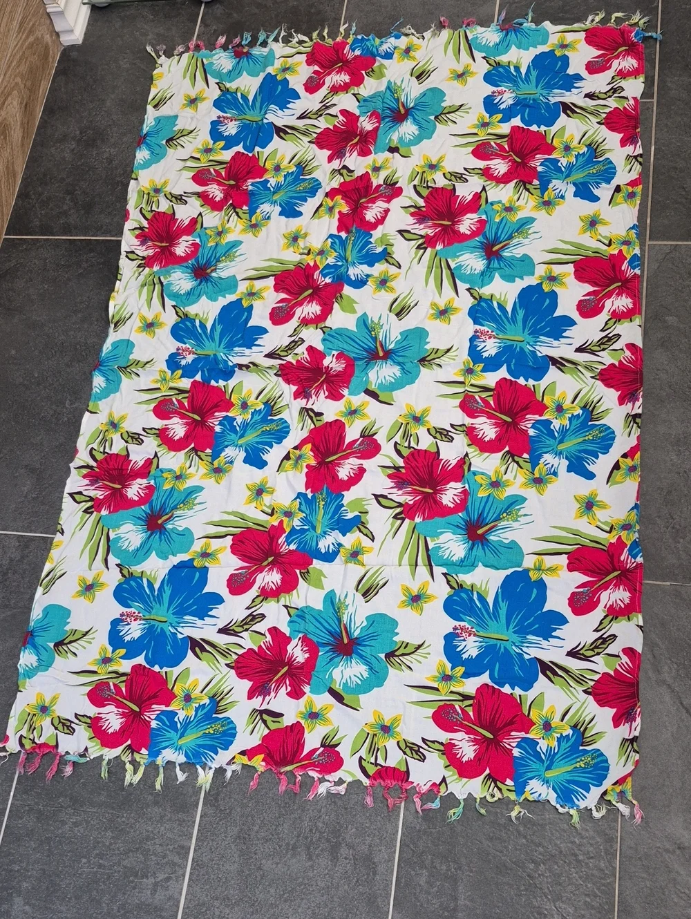 Floral Hawaiian Pareo - Blue & Pink Tropical Hibiscus